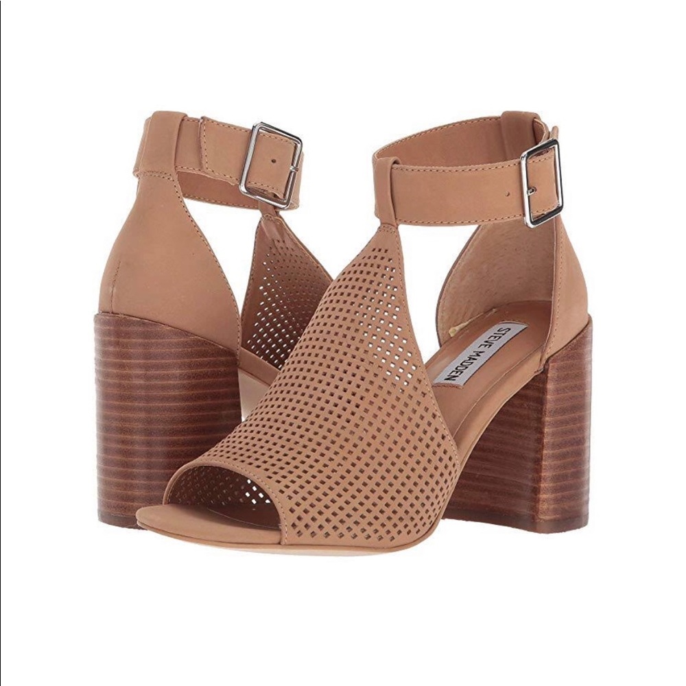 Steve Madden Sawyer Perforated Heel Sandal Women ✨